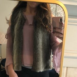 Fur vest